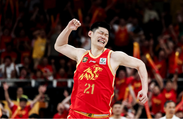 云鼎娱乐登录入口-联赛第一！广厦大胜送四川15连败 孙铭徽14+8胡金秋7中6
